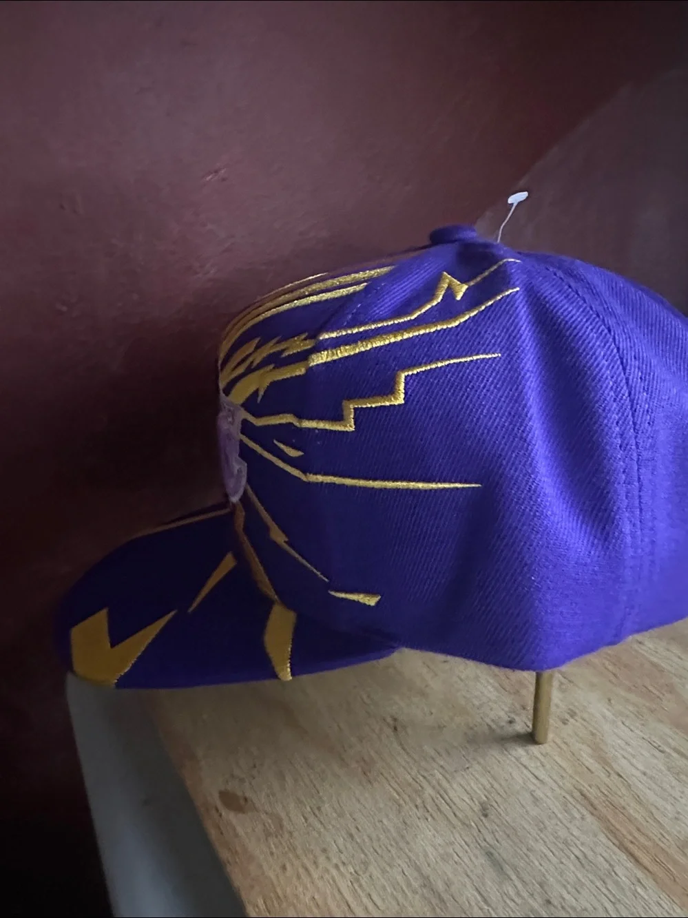 Retro vintage style snapback hat Los Angeles Lakers LA shattered backboard cap